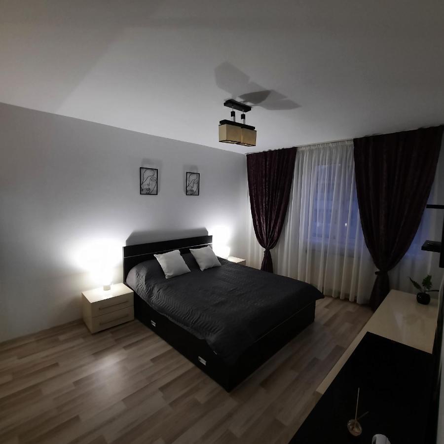Apartament Kepa Din Piatra Neamt Bagian luar foto